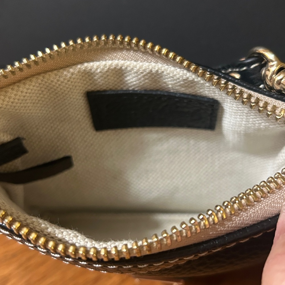 Dooney and bourke wristlet - Picture 4 of 5